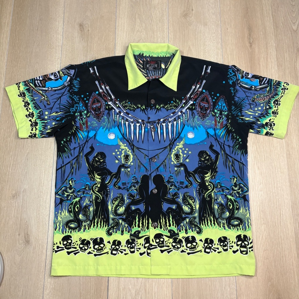 La Rocka London BC Ethic Voodoo Skull Snake Graphic Shirt Stifler American Pie 2